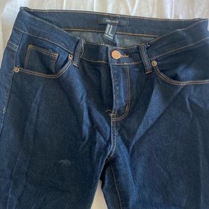 Skinny jeans, medium waist